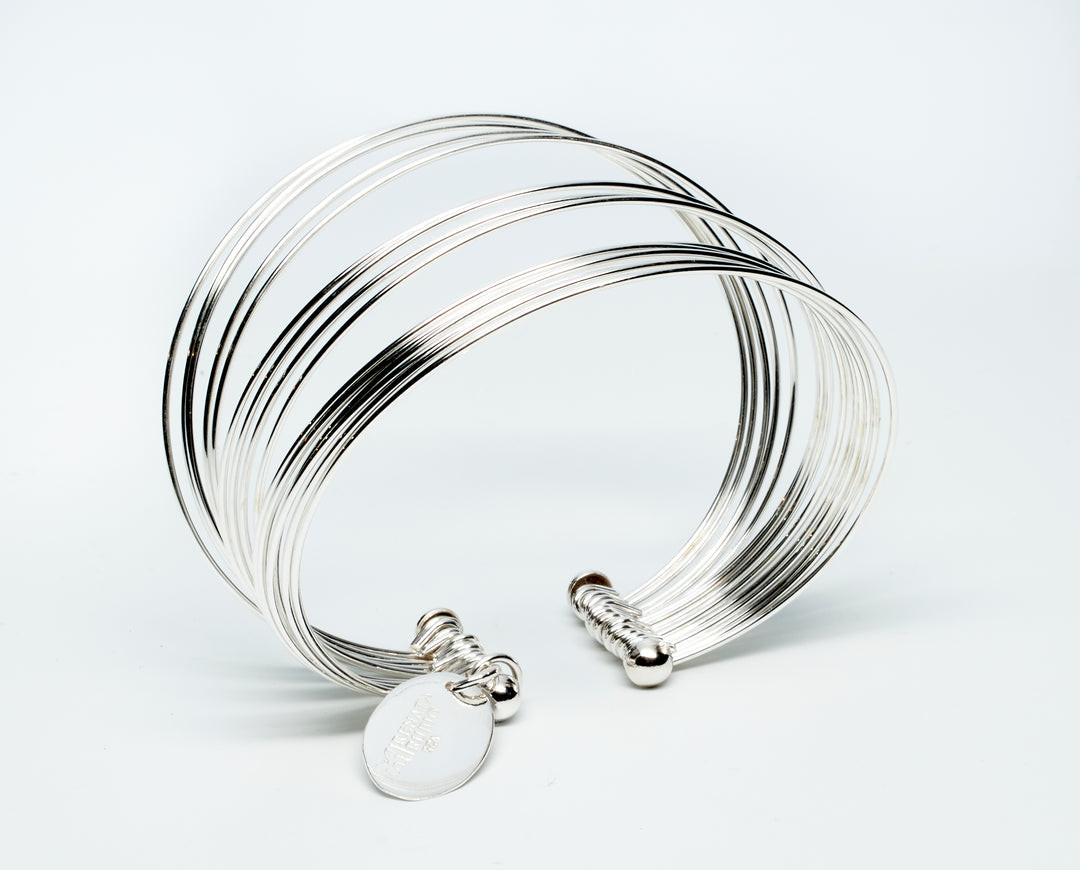 14 Silver Threads Cuff - Renata Rubio 92.5