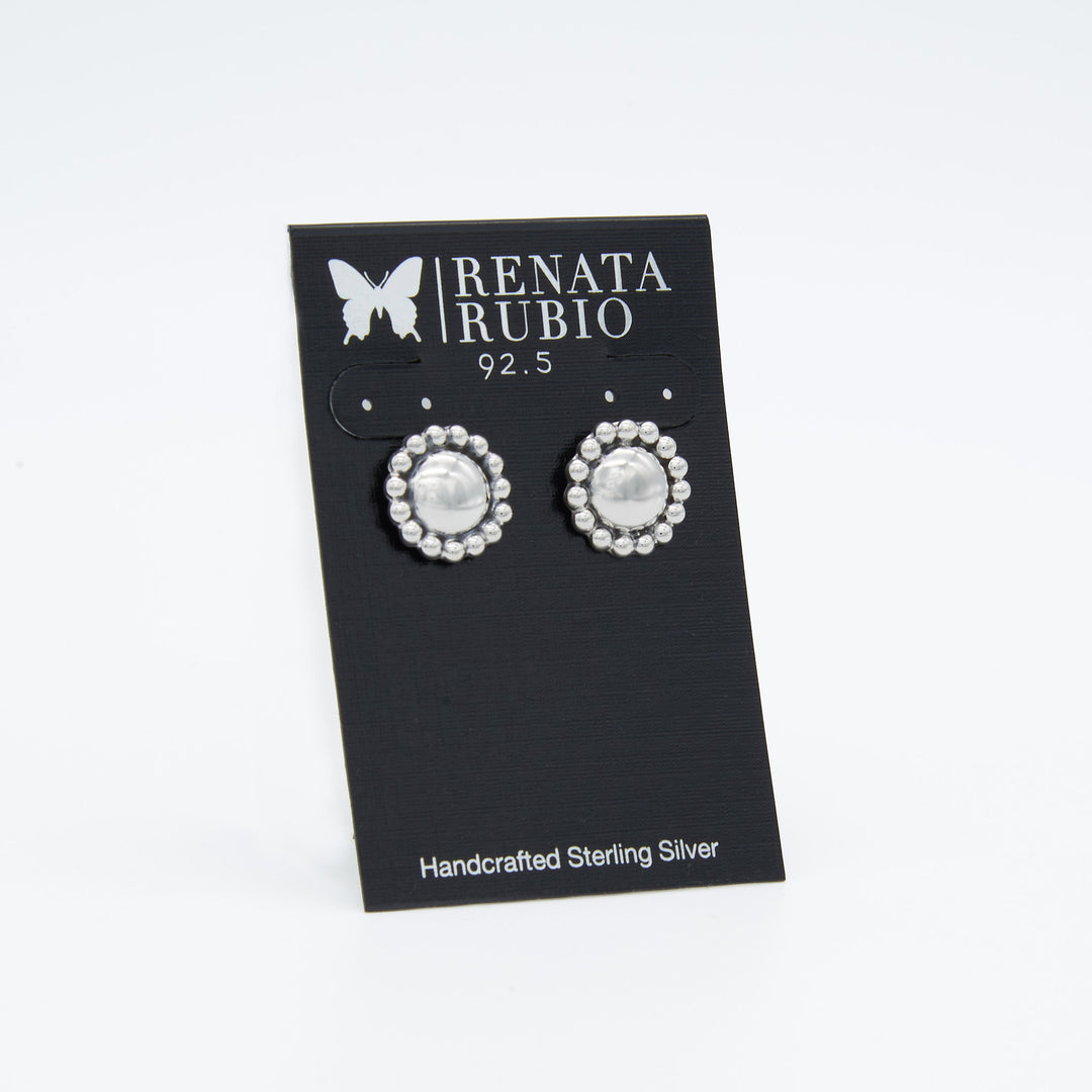 Beaded frame sterling silver post earrings with shiny center and oxidized background by Renata Rubio 92.5