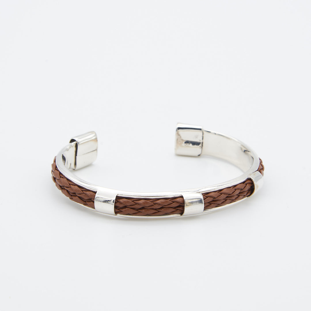 Braided Leather Silver Cuffs - Renata Rubio 92.5 - BAJ408