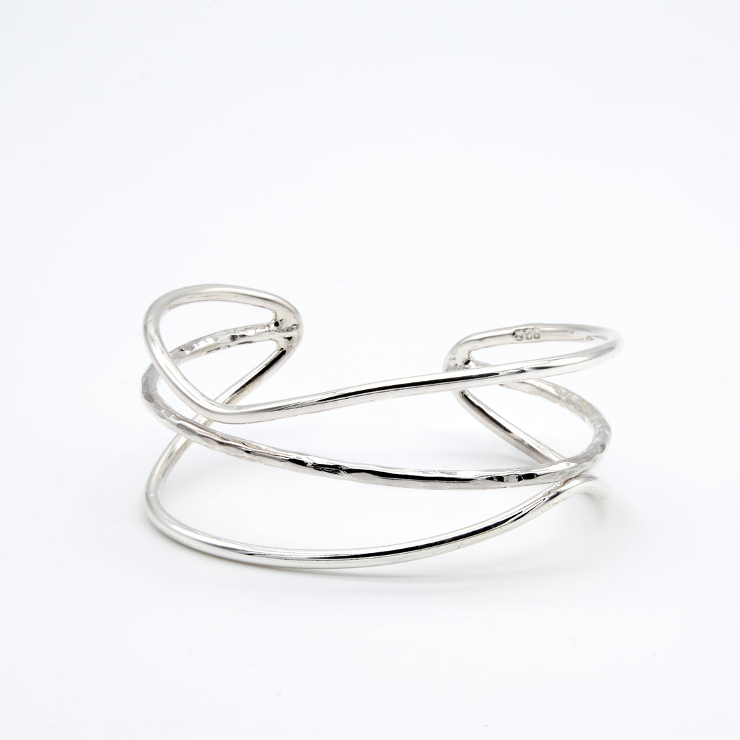 Curved Silver Cuff - Renata Rubio 92.5 - BGG234