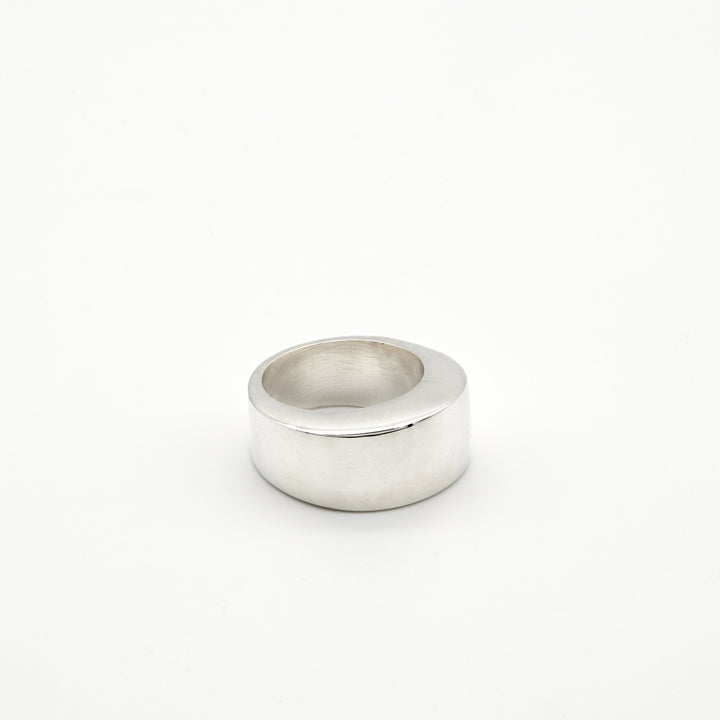 Tapered dome sterling silver ring with a sleek finish by Renata Rubio 92.5