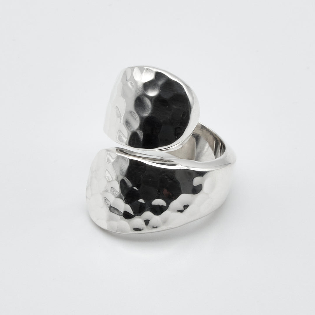 Hand-forged sterling silver double paisley ring with a pounded finish by Renata Rubio 92.5