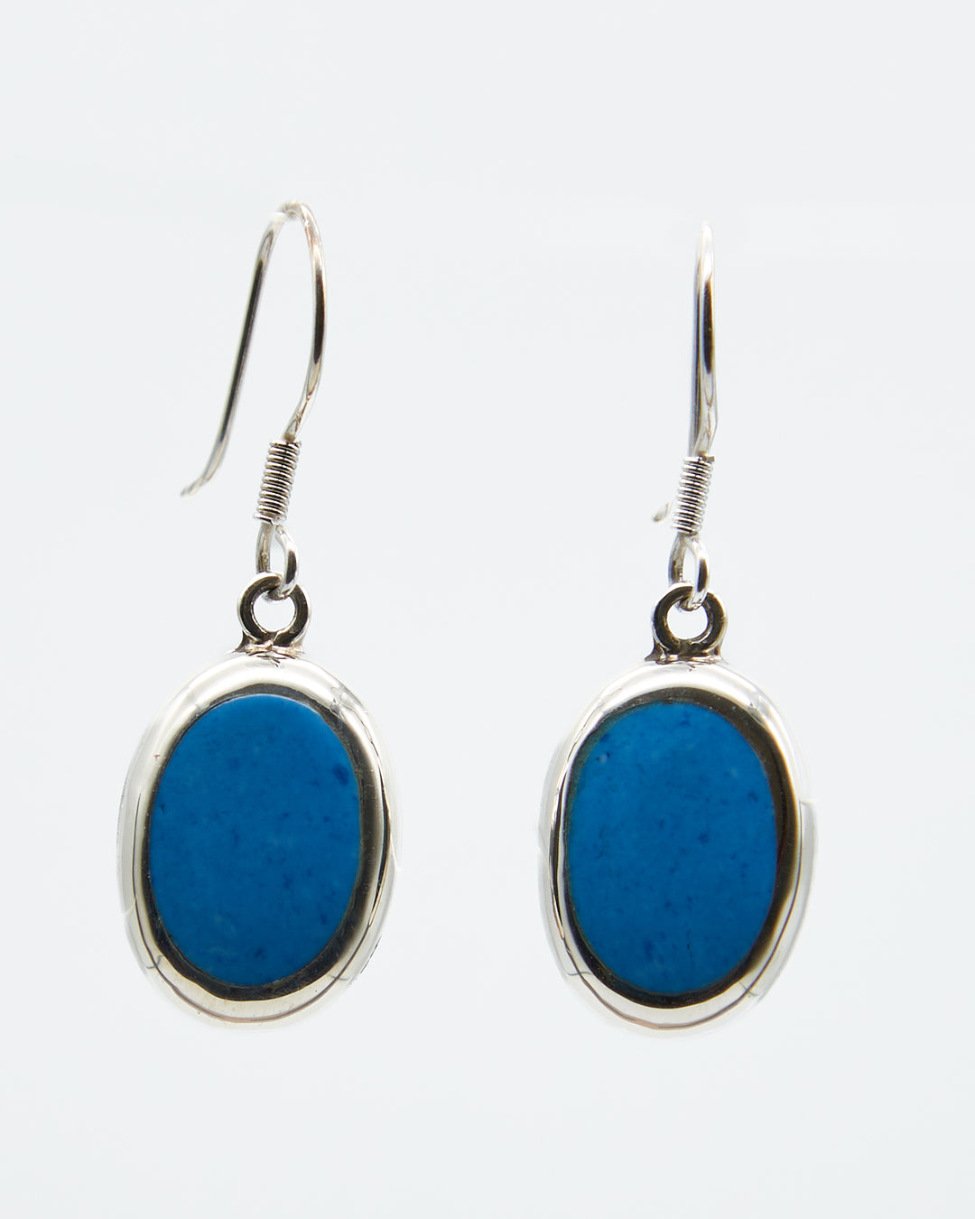 Oval Silver Earrings with Denim Lapiz