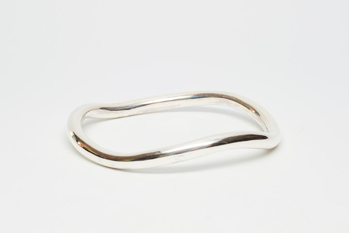 Endless Wave Sterling Silver Bangle - Renata Rubio 92.5 - handmade sterling silver jewelry with lifetime warranty