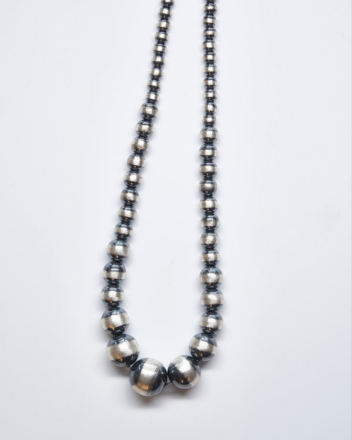 Graduated Oxidized Silver Bead Necklace - Renata Rubio 92.5