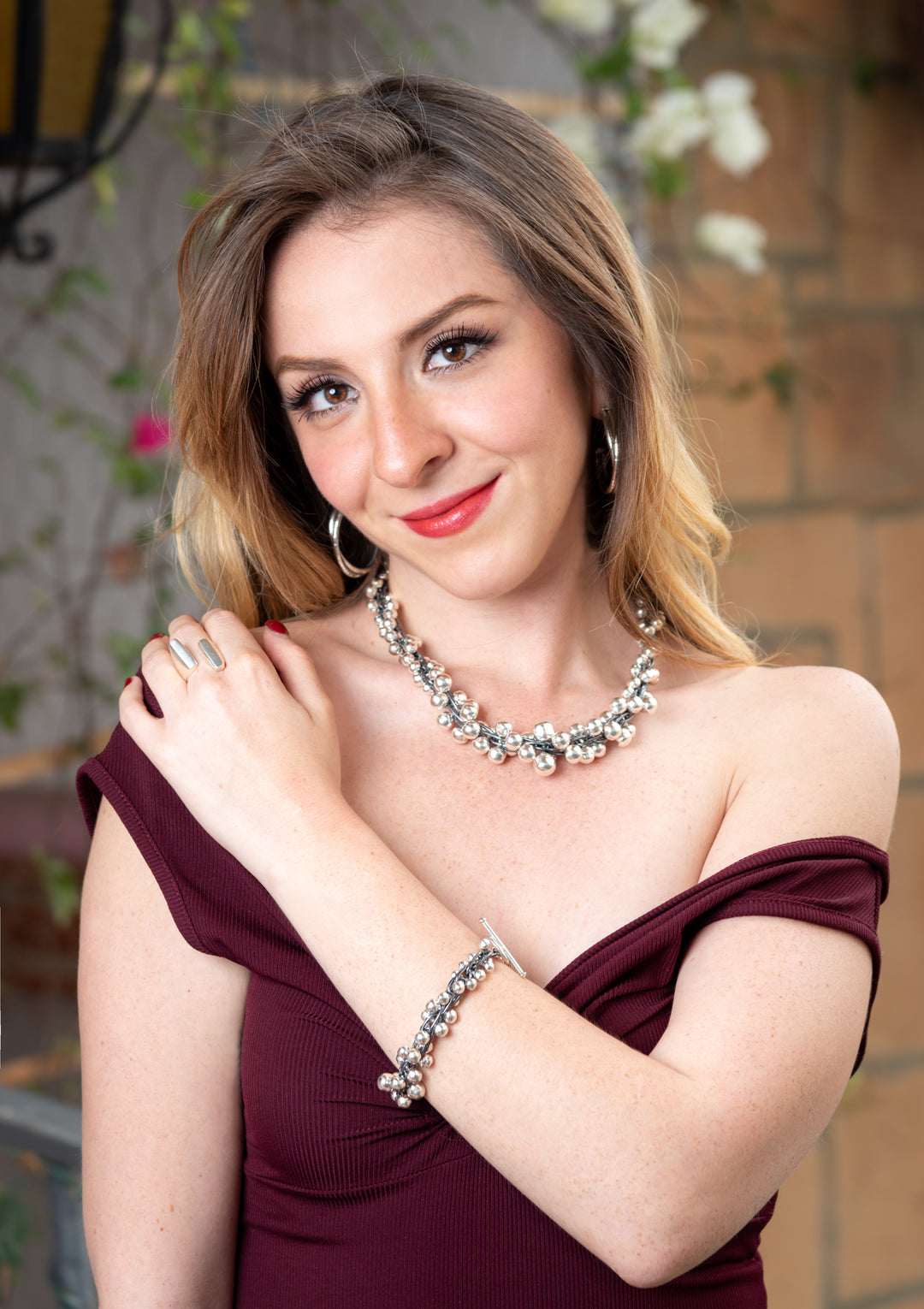 Oxidized and Shiny Silver Necklace and Bracelet Set on Model