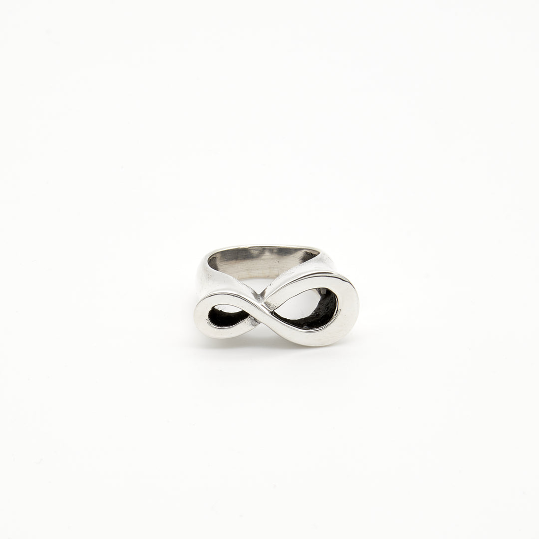 Infinity Silver Ring - Renata Rubio 92.5 - RJL743