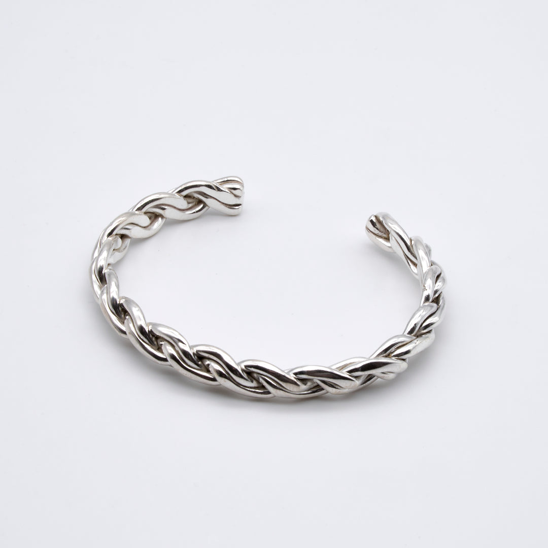 Interlaced Silver Cuff - Renata Rubio 92.5 - BGG180