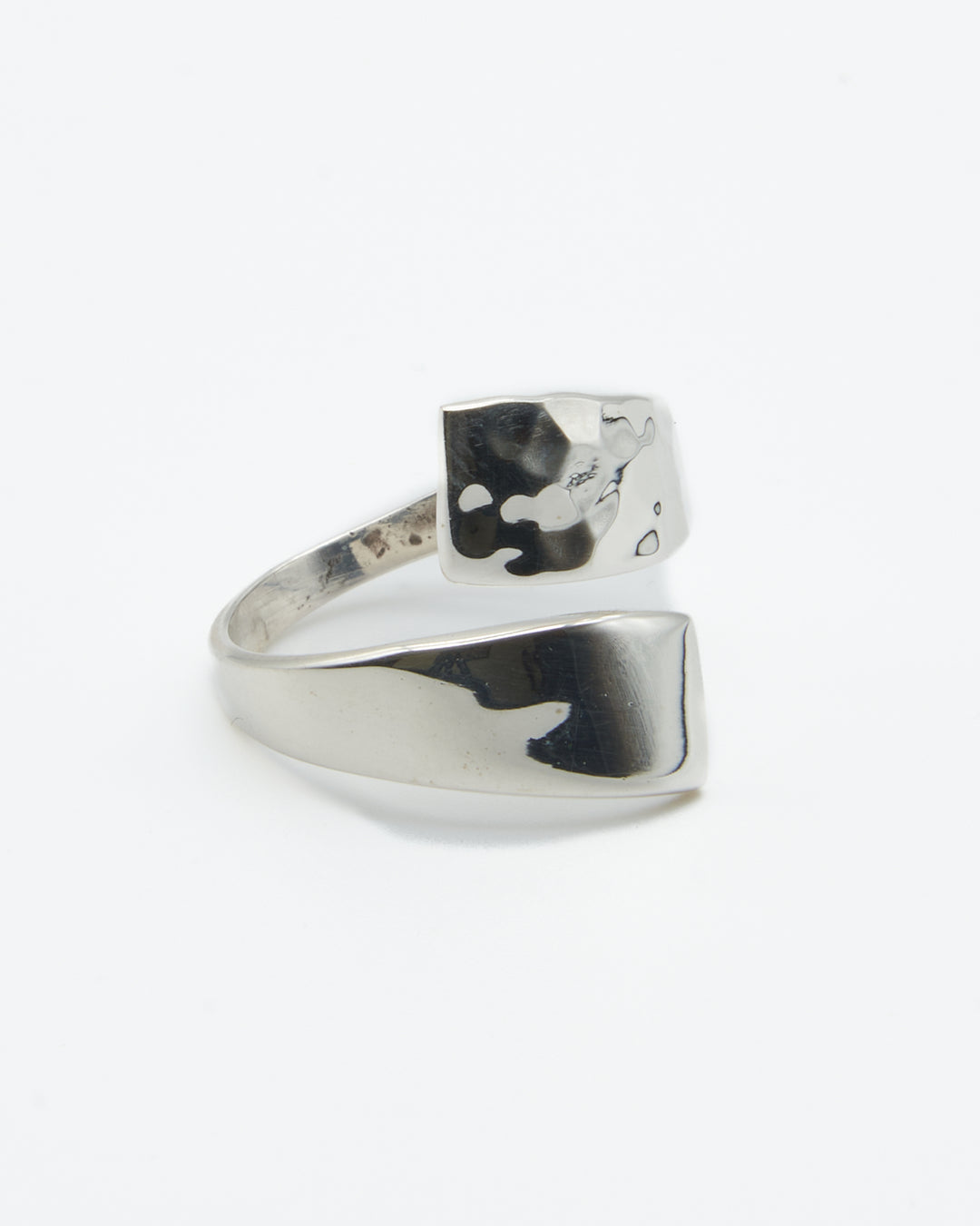 Light Pounded and Smooth Silver Ring - Renata Rubio 92.5 - RJL107