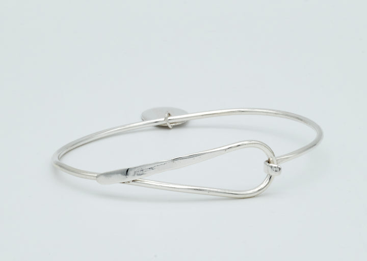 Long Silver Teardrop Bangle Bracelet - Renata Rubio 92.5 - BAJ462