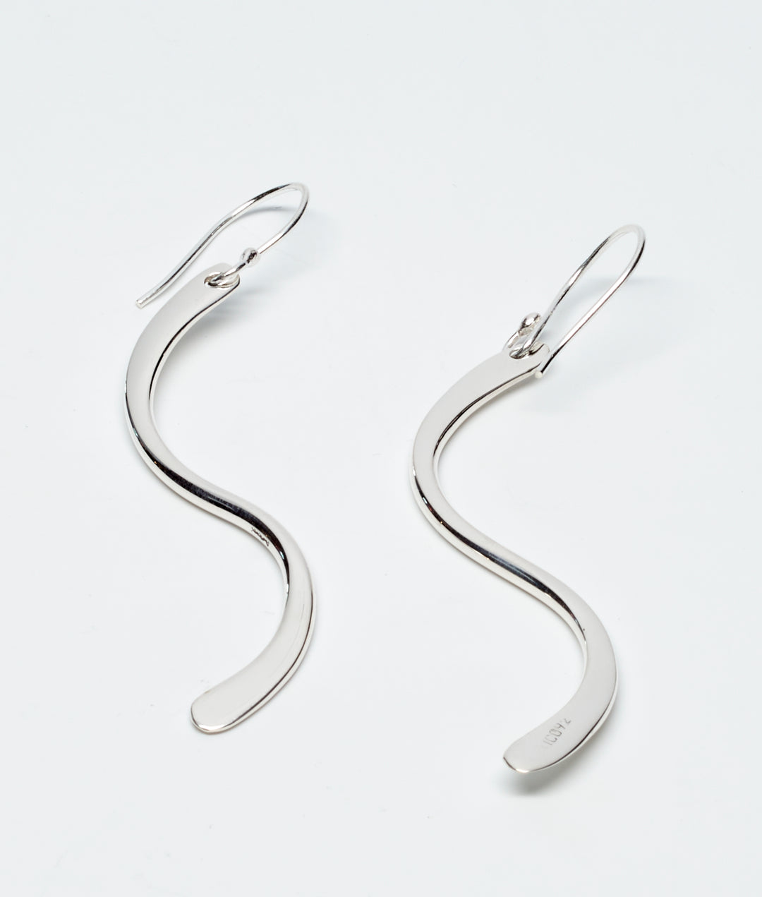 Long Wave Silver Earrings - Renata Rubio 92.5 - EAJ115