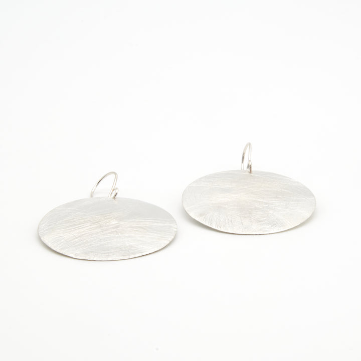 Matted Silver Disk Earrings - Renata Rubio 92.5 - EAJ139