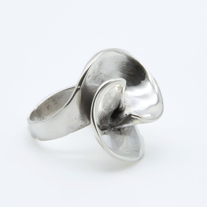 Open Petal Sterling Silver Ring, artisan jewelry by Renata Rubio 92.5