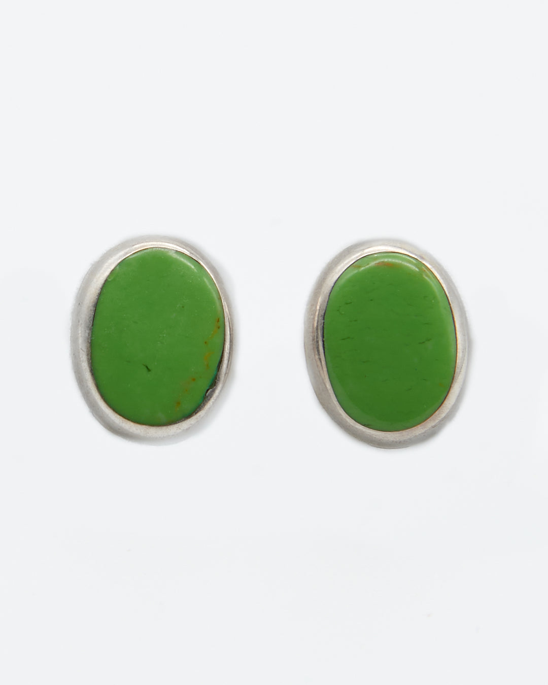 Oval Silver Studs with Enamel Gaspiate - Renata Rubio 92.5 - handmade sterling silver jewelry with lifetime warranty