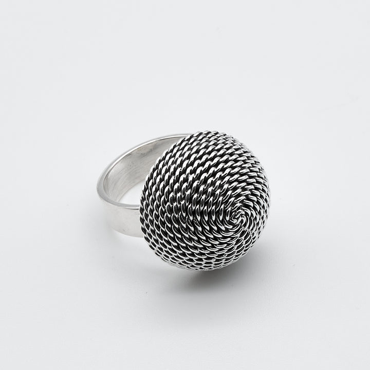 Oxidized Silver Rope Dome Ring - Renata Rubio 92.5 - RGG180