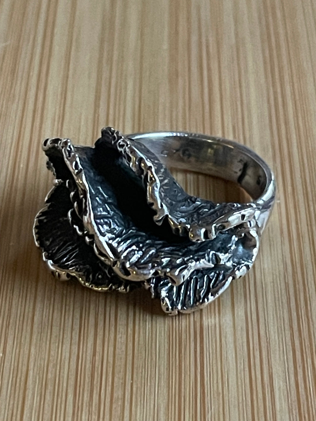 Oxidized sterling silver coral ring with lost-wax casting by Renata Rubio 92.5