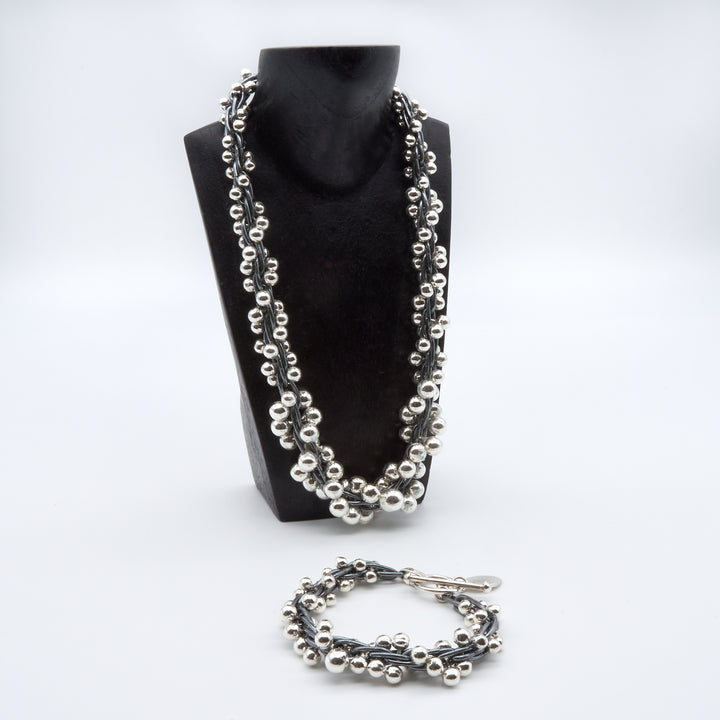 Oxidized and Shiny Silver Necklace and Bracelet Set