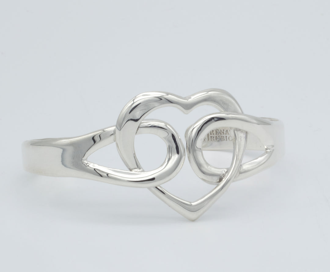 Silver Looped Heart Cuff - Renata Rubio 92.5 - BAJ537