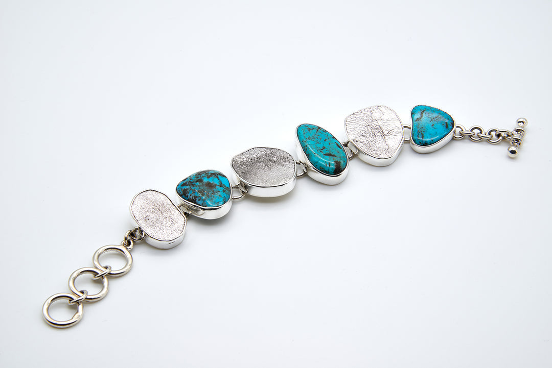 Sonoran Turquoise bracelet with Textured Silver - Renata Rubio 92.5 - handmade sterling silver jewelry with lifetime warranty