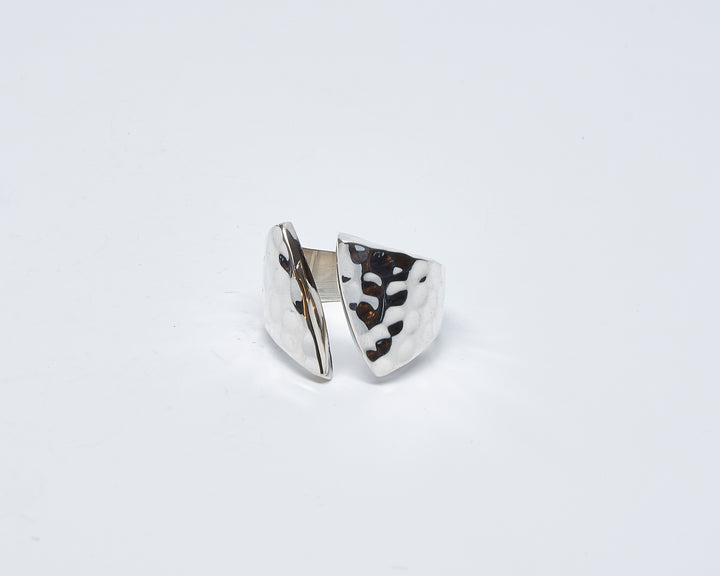 Open pounded silver ring by Renata Rubio 92.5 – handcrafted, high-polish, and artisan-crafted sterling silver jewelry.