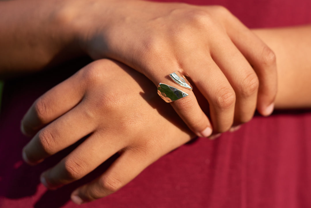 Open pounded silver ring by Renata Rubio 92.5 – handcrafted, high-polish, and artisan-crafted sterling silver jewelry.