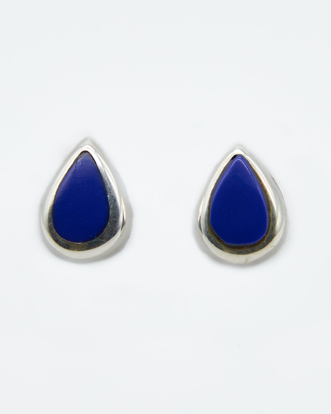 Teardrop sterling silver stud earrings with colorful lapis enamel by Renata Rubio 92.5