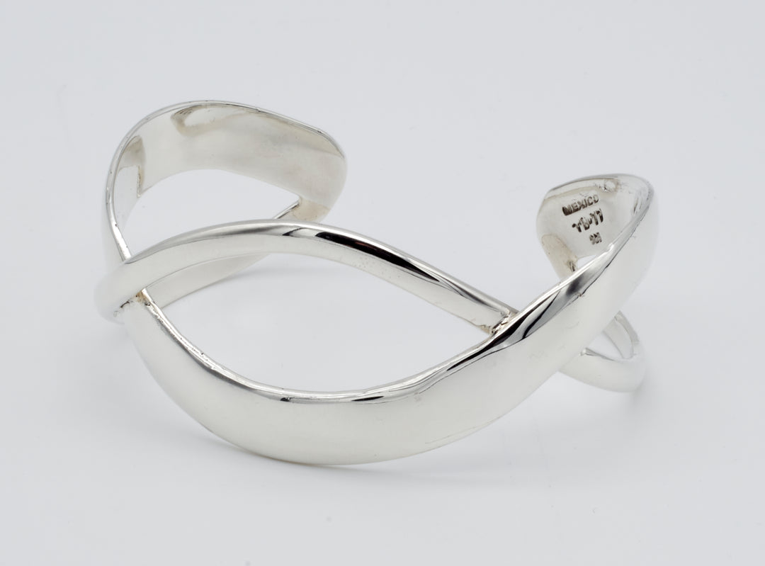 Thin and Thick Silver Looped Cuff - Renata Rubio 92.5