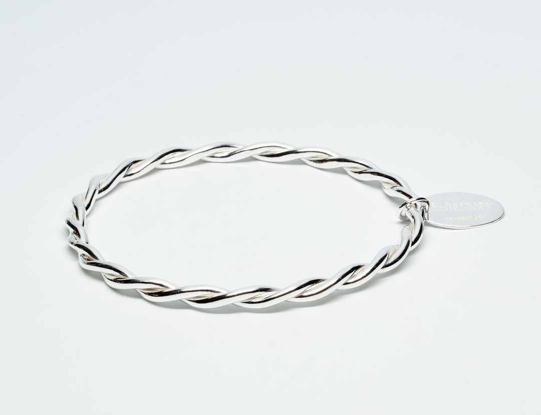 Twisted High Shine Silver Bangle - Renata Rubio 92.5 - BGG228