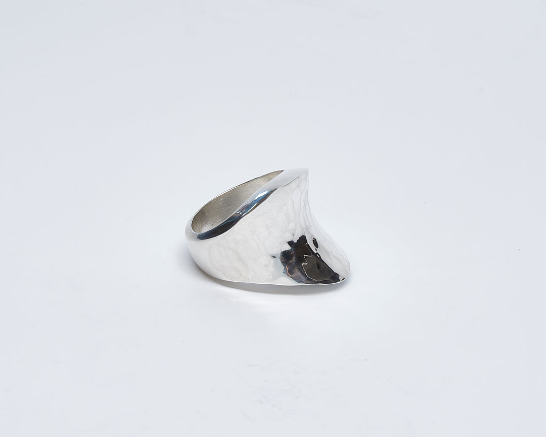 Twisted Pounded Silver Saddle Ring - Renata Rubio 92.5 - RJL837