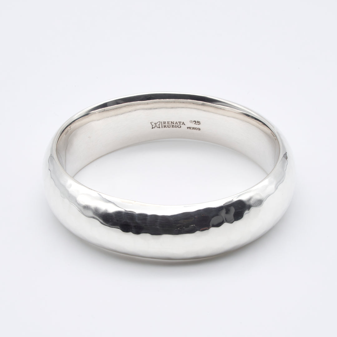 Wide Oval Silver Bangle - Renata Rubio 92.5 - BAJ526