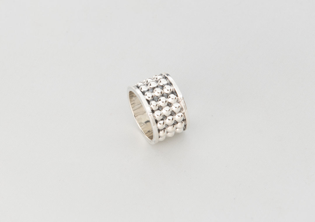 Unisex Oxidized Silver Bead Ring